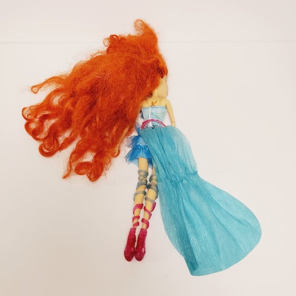 Winx Club Harmonix Bloom 11.5" Fashion Doll - Picture 9 of 10